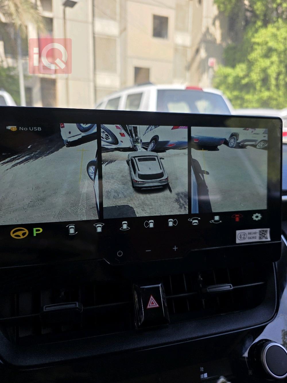 تۆیۆتا کۆرۆلا کرۆس